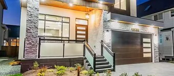 NEST | Modern 2BR Basement Retreat in South Surrey