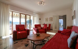 TV - Stunning apartment in Pula with WiFi (Pula)