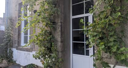 "La Bone École" guesthouse - La Récrée