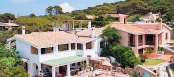Seafront villa