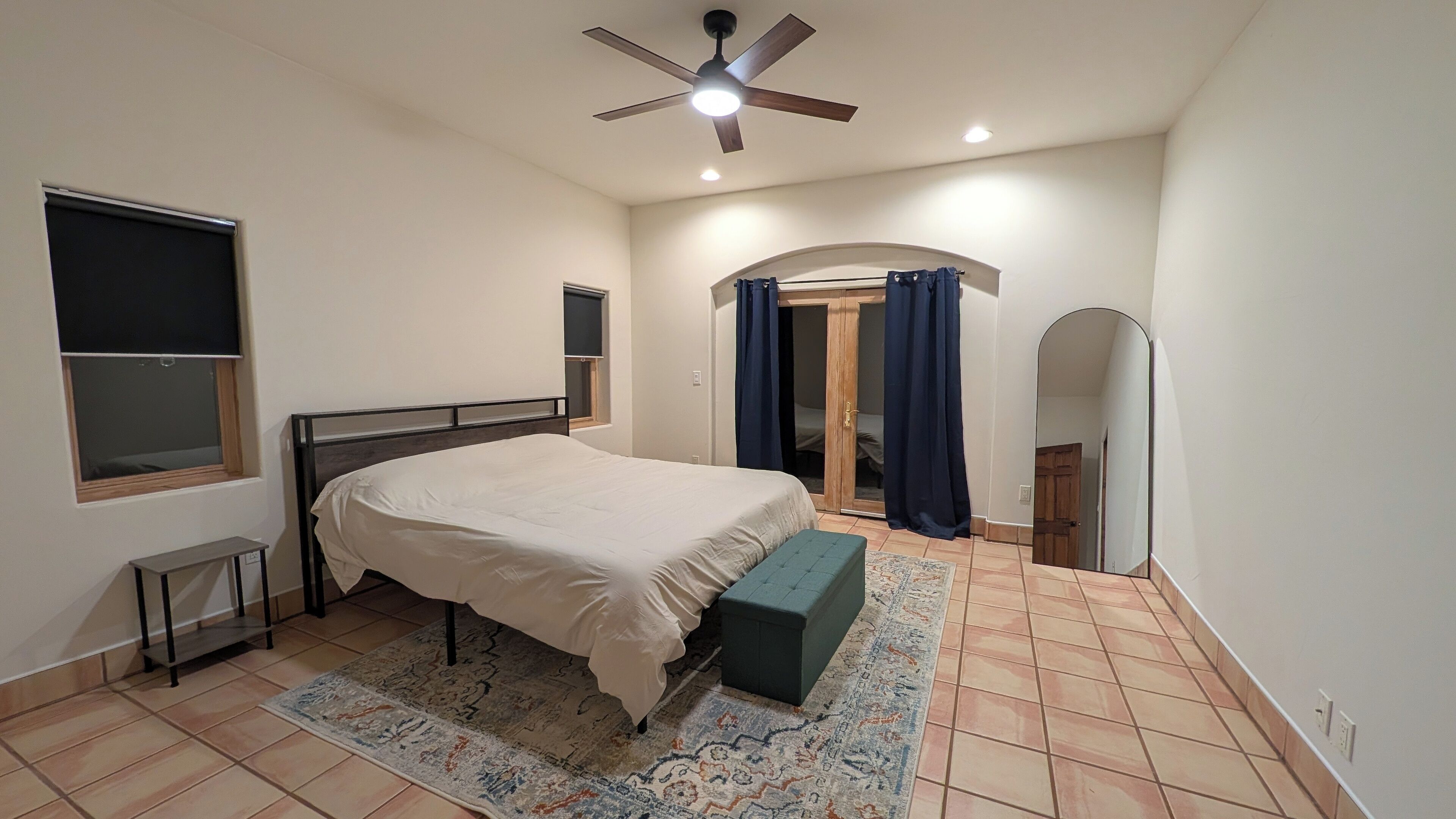 2 habitaciones, wifi gratis y ropa de cama 