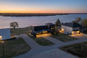 Exterior - Gated Community Get Away (Frisco)