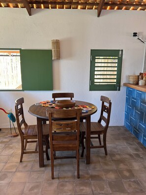 تناول الطعام