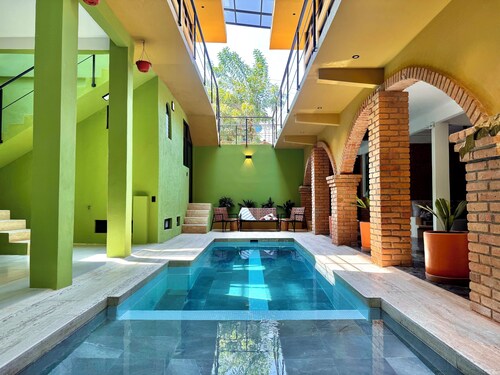 Villa 5-min walk to La Punta Beach • Private Pool • Sleeps 10 • 5BR with A/C