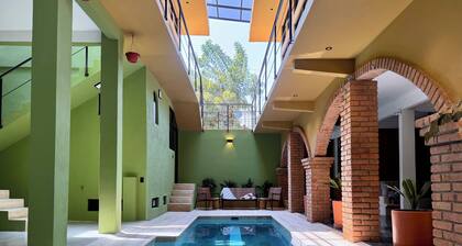 Spacious 5BR Villa with Private Pool • Walk to La Punta Beach • High-Speed WiFi