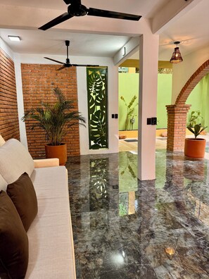 Interior - Spacious 5BR Villa with Private Pool • Walk to La Punta Beach • High-Speed WiFi (Punta de Zicatela)