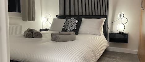 3 bedrooms, internet, bed sheets
