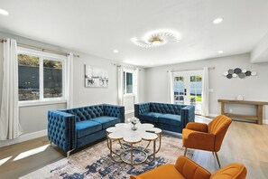 TV - Xlnc Exotic Home Witt Rd Poway (Poway)