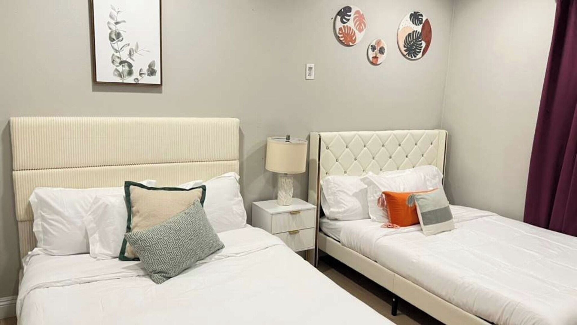 3 bedrooms, iron/ironing board, WiFi, bed sheets