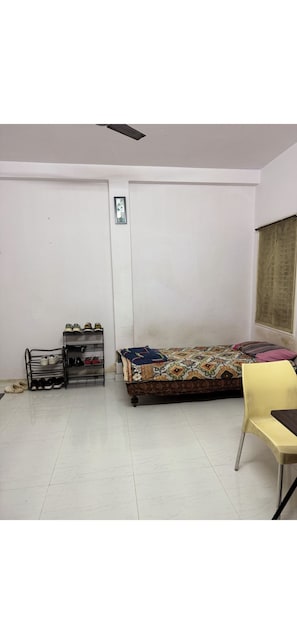 Iron/ironing board, WiFi - Fantastic 1-bedroom hall & Kitchen apartment in vibrant Bengaluru for your stay (Bengaluru)