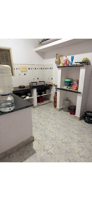 Private kitchen - Fantastic 1-bedroom hall & Kitchen apartment in vibrant Bengaluru for your stay (Bengaluru)