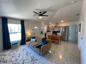 Smart TV - Waterfront 2BR Condo w/ Lanai & King Bed – Rotonda West (Rotonda West)