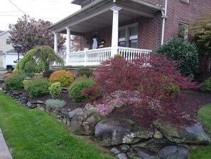 Property grounds - Lovely 2-bedroom brick home in pleasant Hanover with a backyard oasis (Hanover)