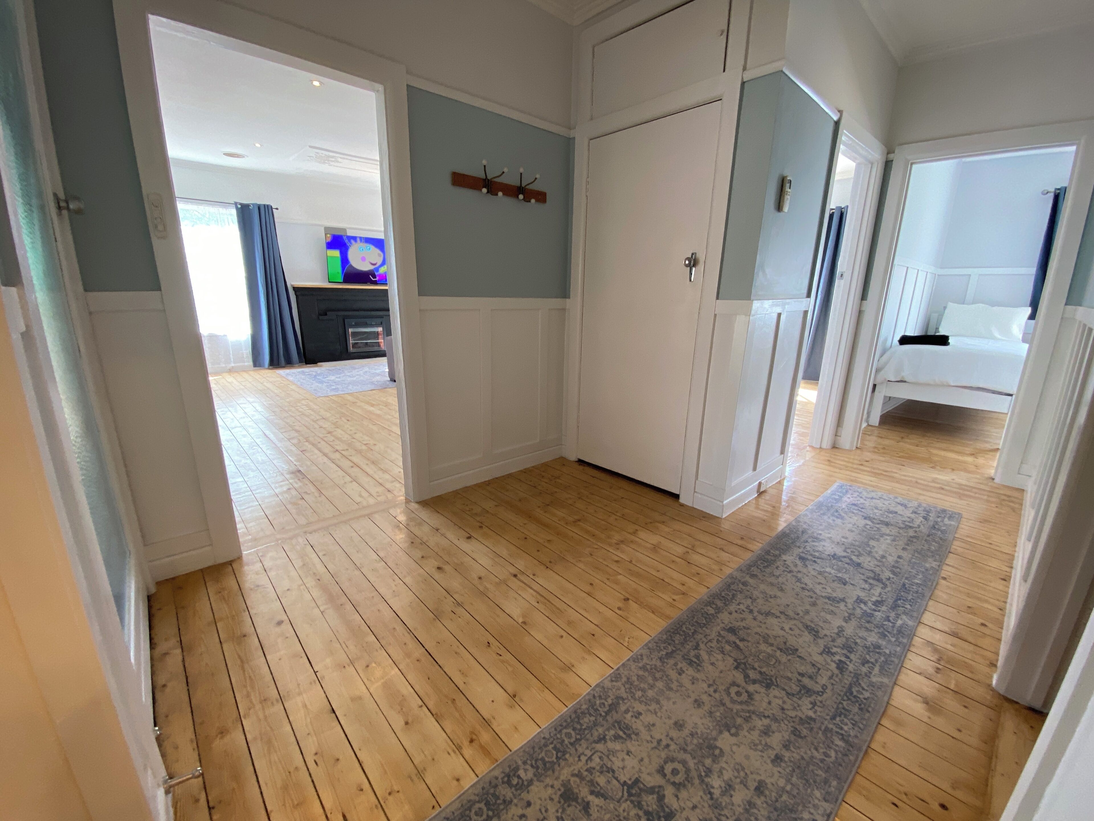 3 bedrooms, free WiFi, bed sheets