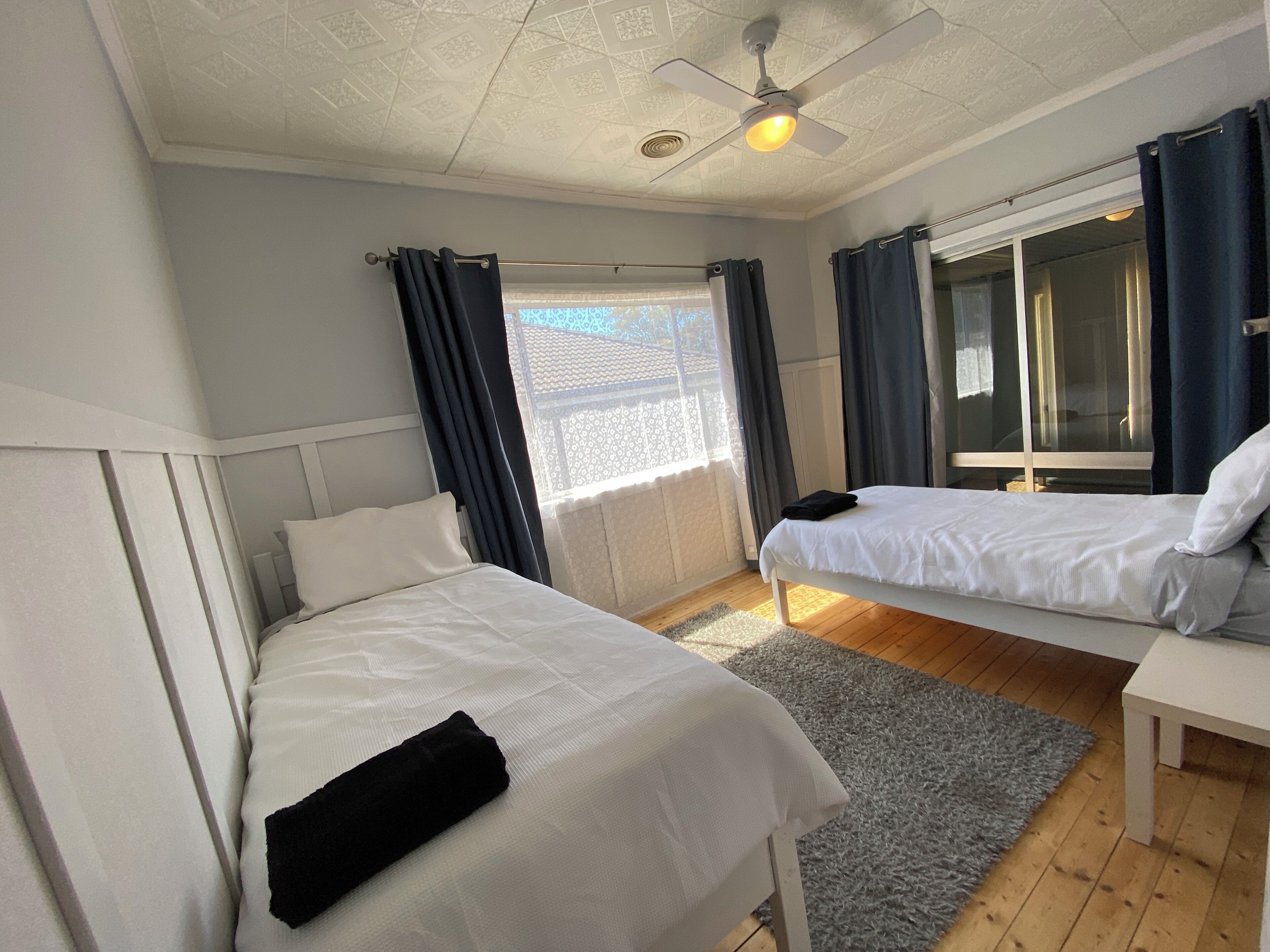 3 quartos, Wi-Fi de cortesia, roupa de cama