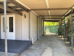 Property grounds - Spacious 1940s Bendigo Home Hamptons Heritage Reno (Long Gully)