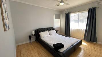 3 chambres, Wi-Fi gratuit, draps fournis