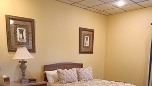 Unclassified image, 3 of 33, button - Villa C-Villa Ensuite (Gulfshores)