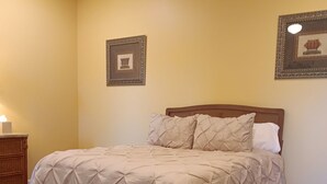 Unclassified image, 3 of 33, button - Villa D-Villa Ensuite (Gulfshores)