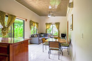 Living area - Casa Mango Two-bedroom home a short 4-minutes walk from the ocean, w/ pool & BBQ (Guanacaste Province)