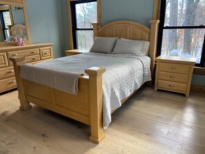 1 habitación, tabla de planchar con plancha, wifi gratis y ropa de cama 