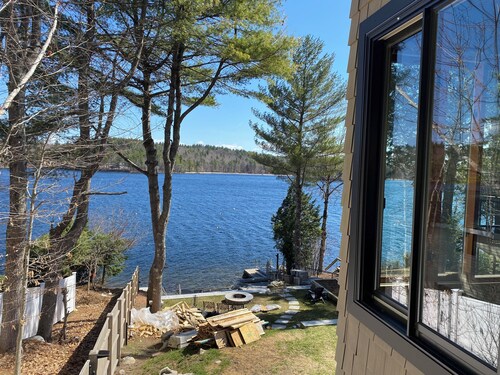 Big Sebago Lake: luxurious 1 bdrm newly built in 2026 - in gorgeous Sebago ME