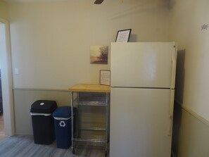 Interior - 2.5 miles to Mayo, 4 step entry Covered By Faith (Rochester)