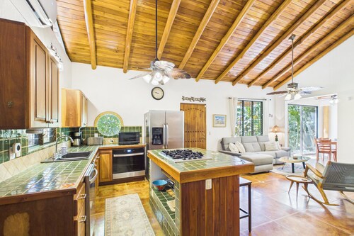 Nosara 5BR | Pool | Walk to Beach