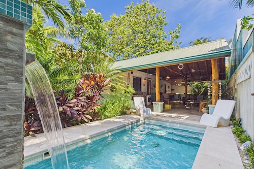 Nosara 5BR | Pool | Walk to Beach