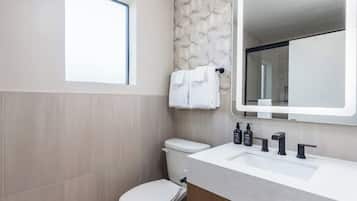 Rom – deluxe | Bad