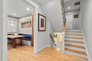 Interior - Charming, Spacious Urban Retreat with Park Views in Chevy Chase MD (Chevy Chase)