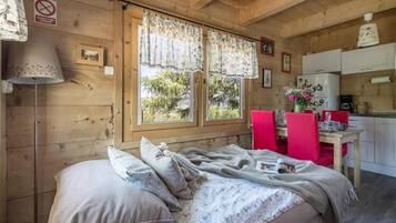 Chalet, 2 chambres | Fer et planche Ă repasser, Wi-Fi gratuit