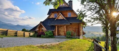 Maison, 4 chambres | Extérieur