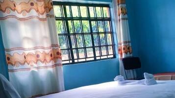 Deluxe Single Room, Garden View | Free WiFi, bed sheets
