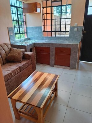 Interior - Peak Meadows Hotel (Nyeri County)