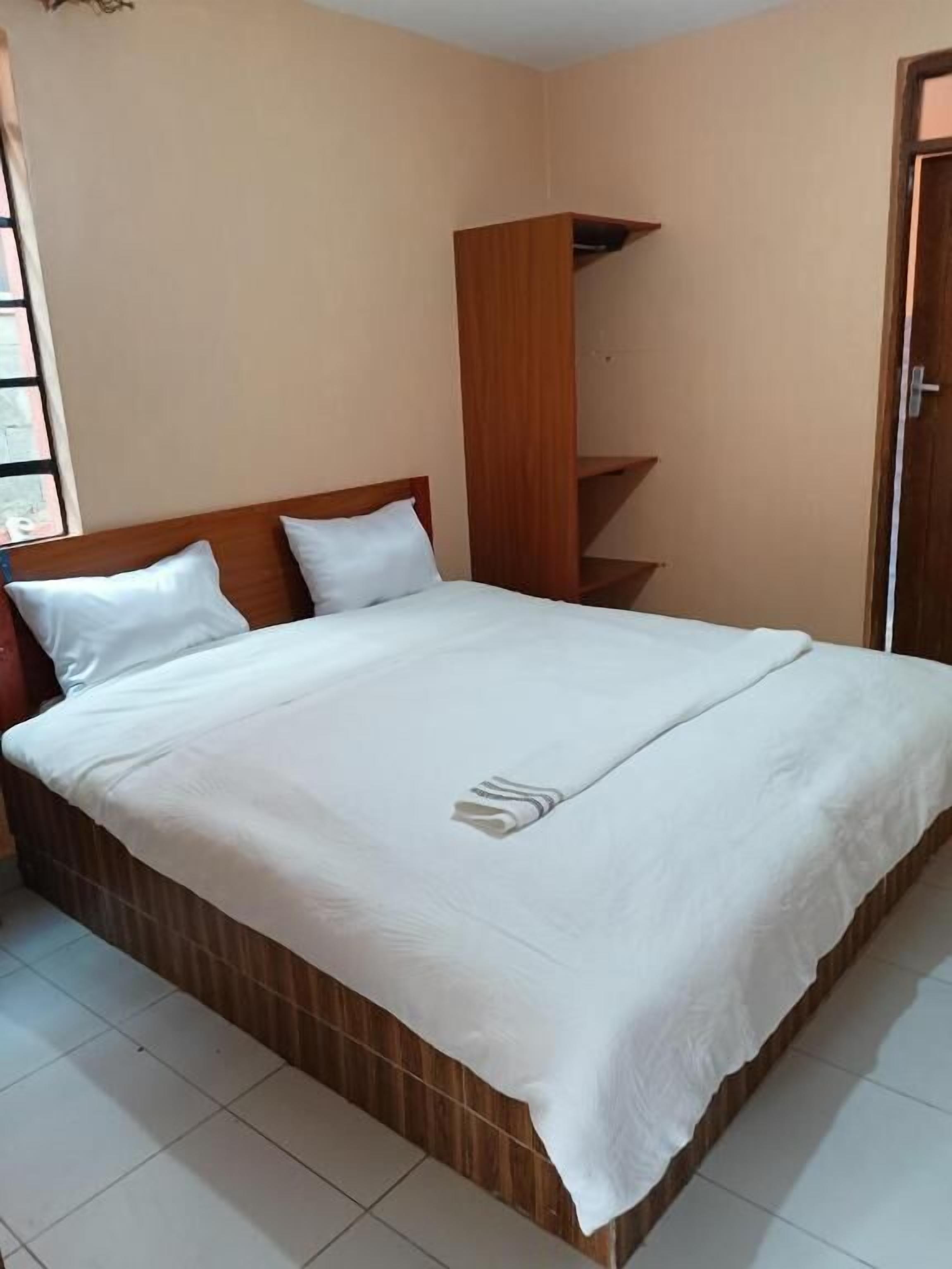 Quarto casal luxo, vista para o jardim | Wi-Fi de cortesia, roupa de cama