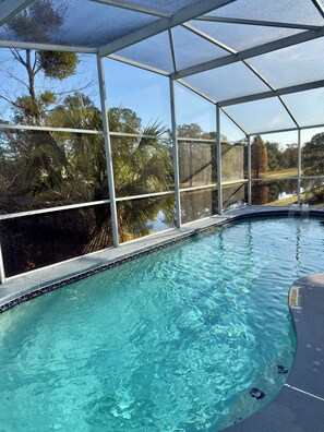 Pool - Superb 3-bedroom house with AC in Kissimmee at 10 minutes to the Disney World (Kissimmee)