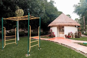 Children’s area - Private 3BR Home with Ample Space & Comfort (Puerto Morelos)