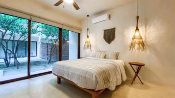 BĂŒgeleisen/BĂŒgelbrett, WLAN, BettwĂ€sche