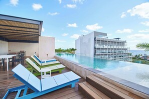 Pool - Sabor a Miel: Two seaside apartments (Playa del Carmen)