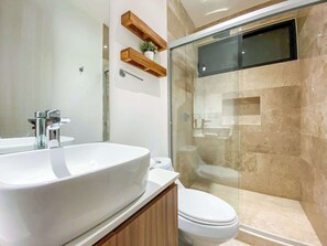 Shower, hair dryer - Private Pool Balcony in Aldea Zama (Tulum)