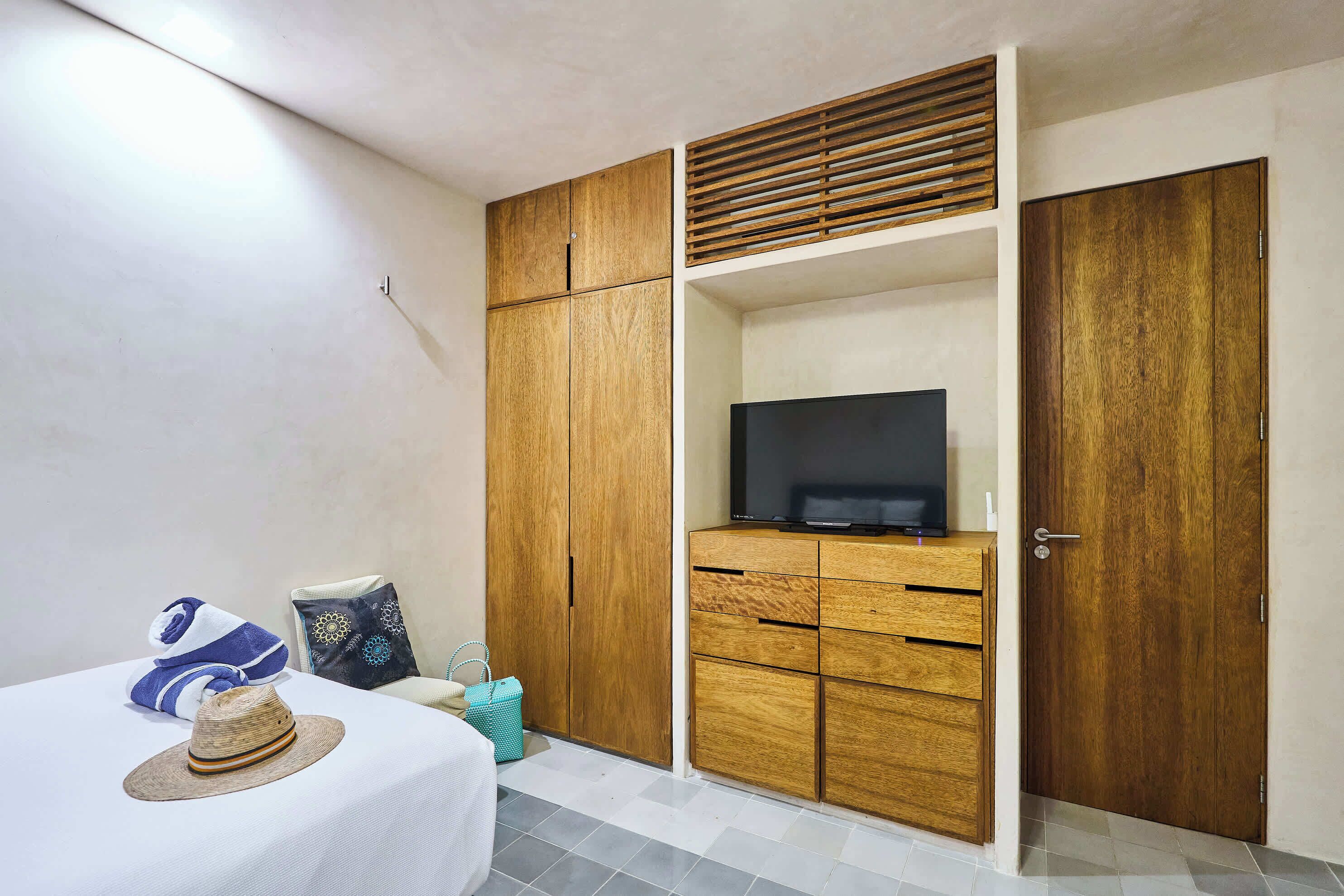Bedroom 2 with TV