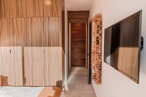 2 chambres, bureau, Wi-Fi, draps fournis