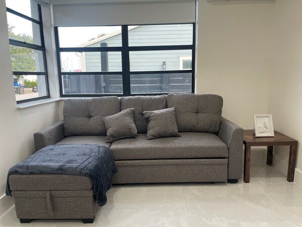 Living area - Flamingo Park Hideaway |Unit 1 |Getaway |Fast WiFi (West Palm Beach)