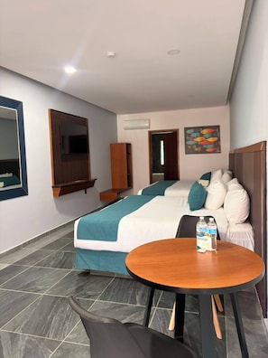Deluxe Double Room | Down duvets, laptop workspace, free WiFi, bed sheets - Vita Grand Hotel (Nuevo Nayarit)