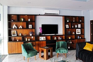 Living area - Vita Grand Hotel  (Nuevo Vallarta)