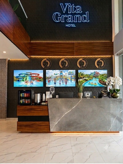 Vita Grand Hotel 