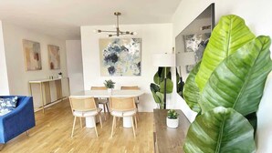 Unclassified image, 4 of 24, button - Luxury 2BR/1BA - 10 min to NYC (Hoboken)