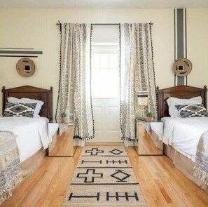 2 Schlafzimmer, Bügeleisen/Bügelbrett, kostenloses WLAN, Bettwäsche