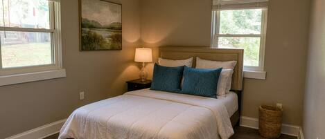 Bügeleisen/Bügelbrett, WLAN, Bettwäsche